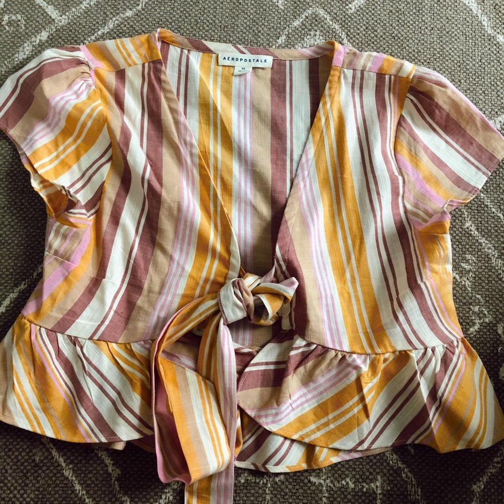 Front tie crop top